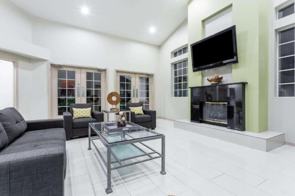 Chandler Promo 1Bd 1Ba Exterior foto