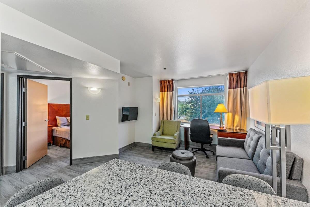 Chandler Promo 1Bd 1Ba Exterior foto